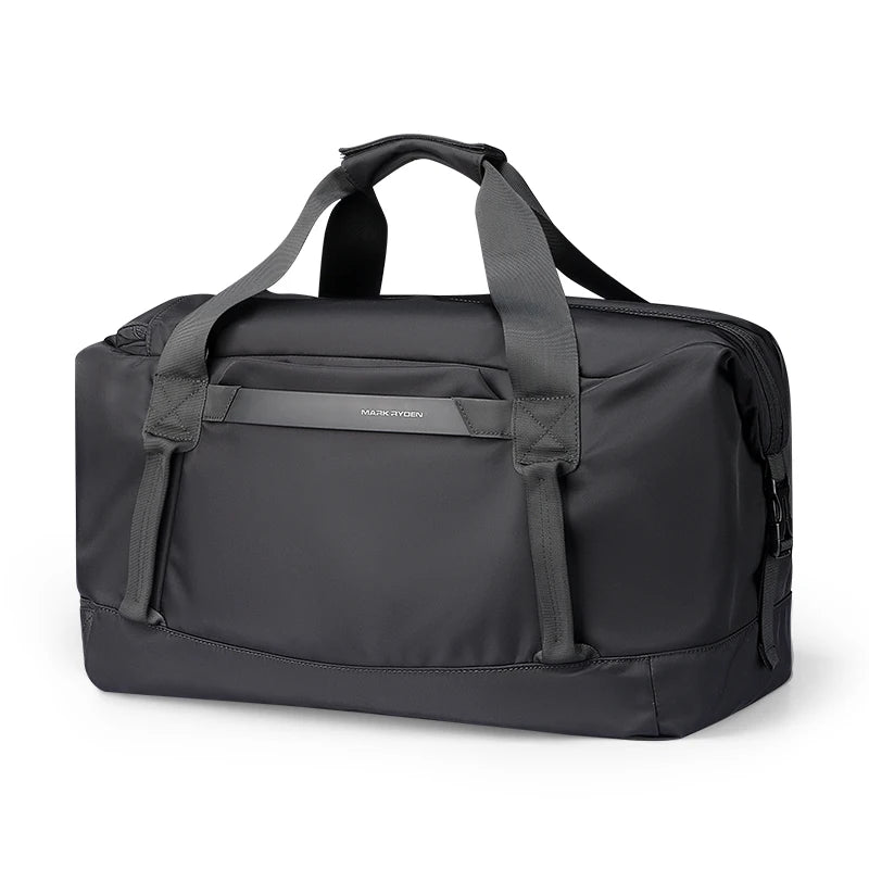 sac de voyage Modulable sur fond blanc