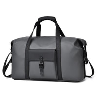 sac de voyage avec rangement gris sur fond blanc